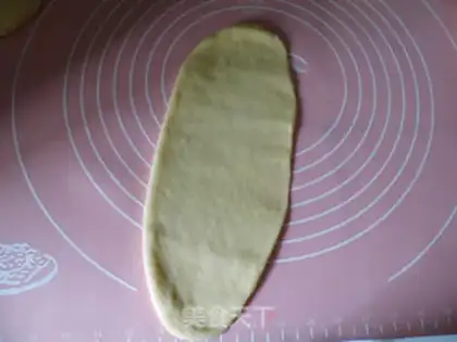 Make Coconut rolls step 7