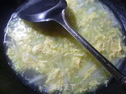 Make The egg gravy soup step 7