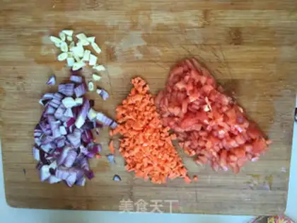 Make Beef tomato pasta step 0