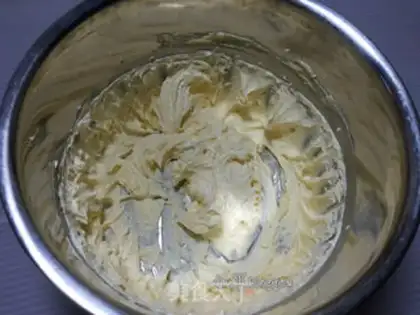 Make Fancy cream cookies step 1