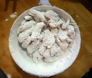 Make ♪ Sugar twirl ♪ step 3