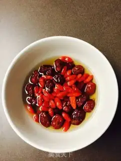Make Red-tree cake step 0