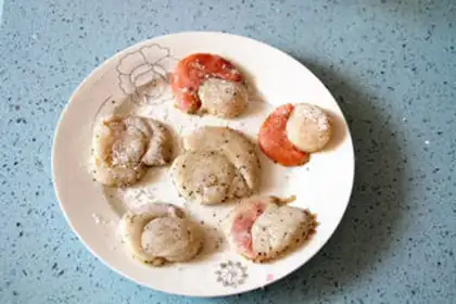 Make Scallops with sweet pea mud step 9