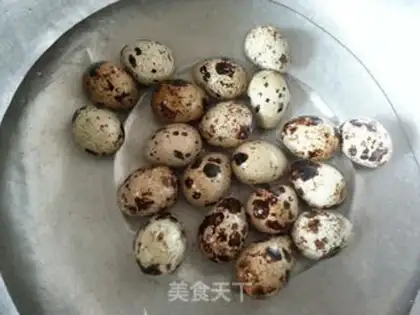 Make Silver-eared quail eggs step 0