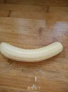 Make Banana yogurt step 1