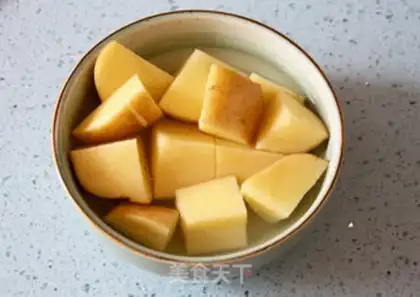 Make Cream-cream cream sauce step 5