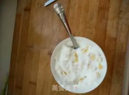 Make Banana yogurt step 4