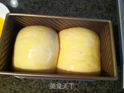 Make Black sesame double toast step 9
