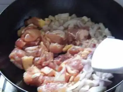 Make Coconut curry chicken step 6