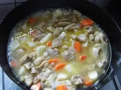 Make Coconut curry chicken step 9