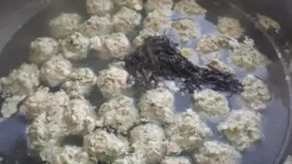 Make Zipperballs step 2