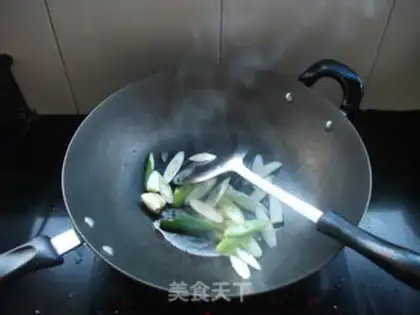 Make Strawberry Band step 2