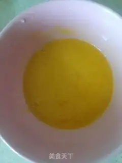 Make Strawberry marfin cake step 4
