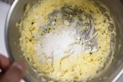 Make Red tea cake step 3