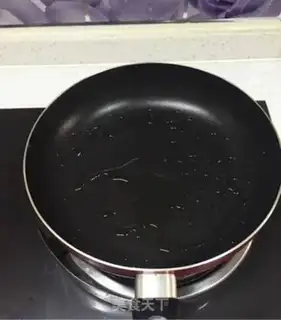 Make Onions and eggs step 3