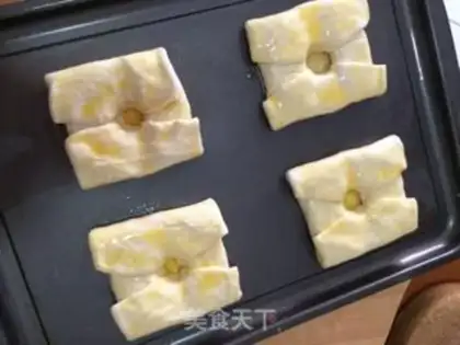 Make Low sugar pineapple pie step 5