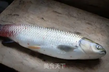 Make Fresh fish with onions step 0