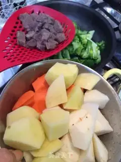 Make Beef curry step 0