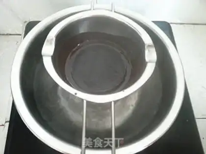 Make Sphere lollipop cake step 24
