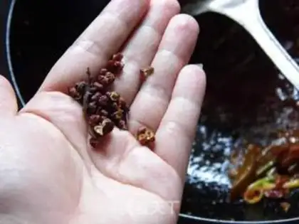 Make The paprika sashimi step 6