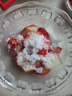 Make Sugar with strawberry step 3