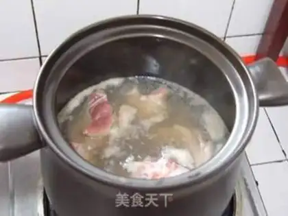 Make Autumn stew and bone soup step 2