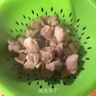 Make A lamb stew with radish step 2
