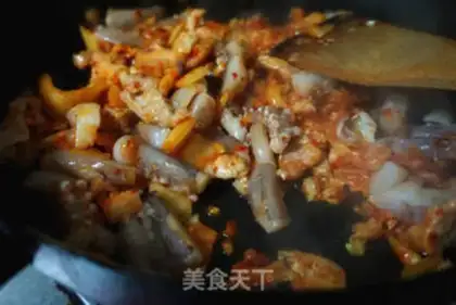 Make Korean seafood pan step 4
