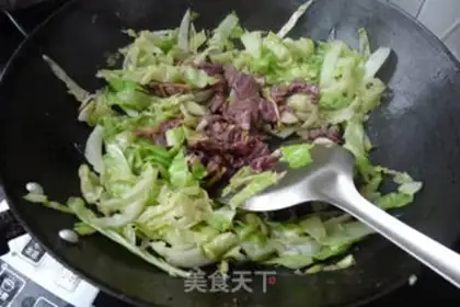 Make Beef with cabbage step 5