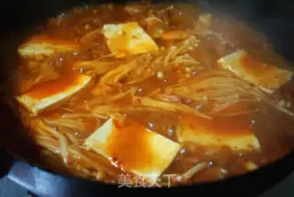 Make Korean seafood pan step 7