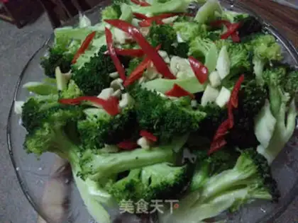 Make Garlic broccoli step 3