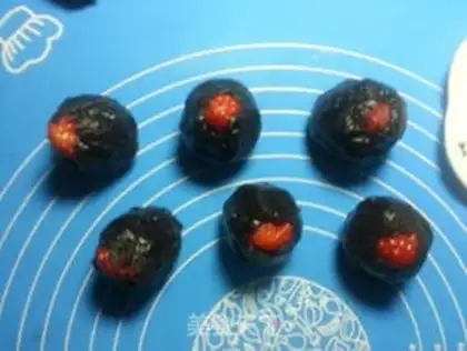 Make Strawberry Dafu step 5