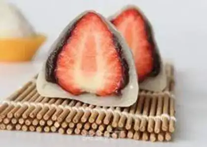 Make Strawberry Dafu step 7