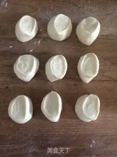 Make Three fresh buns step 15