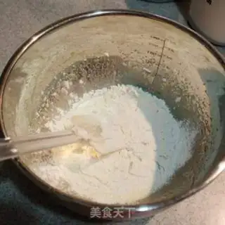 Make Like flowers with rose cakes step 3