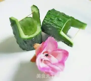 Make Sculpture of cucumber step 9