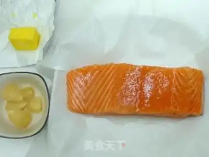 Make Garlic cream salmon step 0