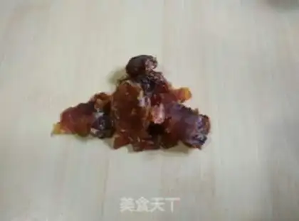 Make walnut dates step 1