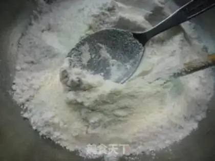Make Cranberry roll step 1