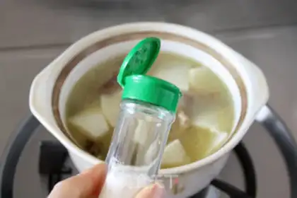 Make Duck radish soup step 7