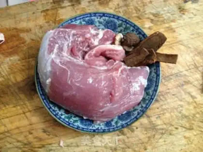 Make Homemade pine powder step 0