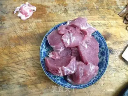Make Homemade pine powder step 1