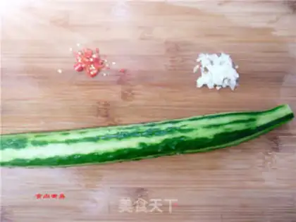 Make Cold cucumber step 1