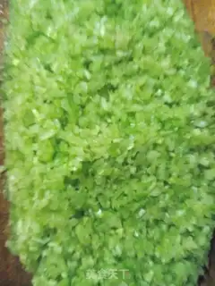 Make The celery pork is stale step 2