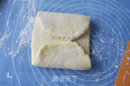 Make Caramel banana pie step 4