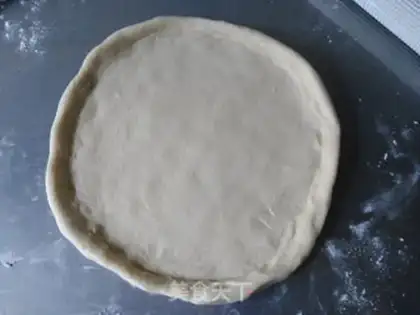 Make Shrimp bacon pizza step 3