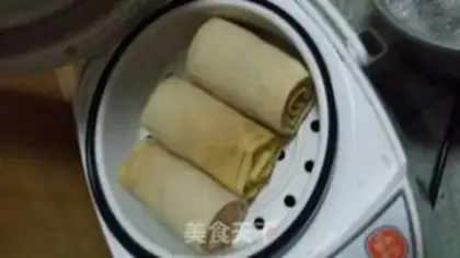 Make Home version of the bean roll step 6