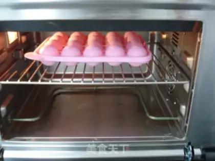 Make Lollipop cake step 5