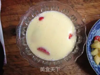 Make Pineapple omegranate strawberry step 7