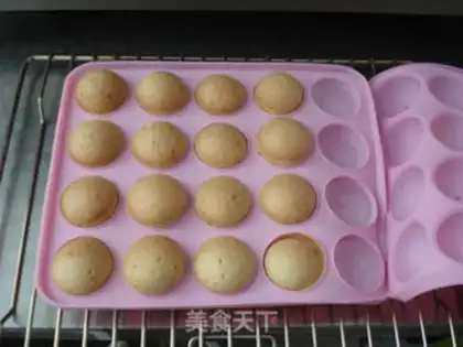 Make Lollipop cake step 6